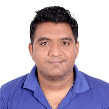 Arif - Travel Consultant